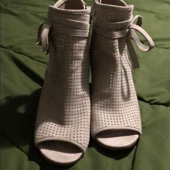 Francesca’s booties - Picture 2 of 6